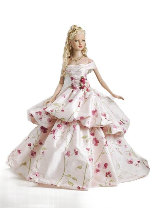 22” Tonner American Model Doll “Confection” Elegant 2006 Summer Blonde LE 300